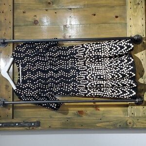 GABBY SKYE DRESS BLACK CREAM SIZE 12